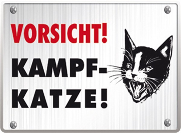 Vorsicht! Kampfkatze!